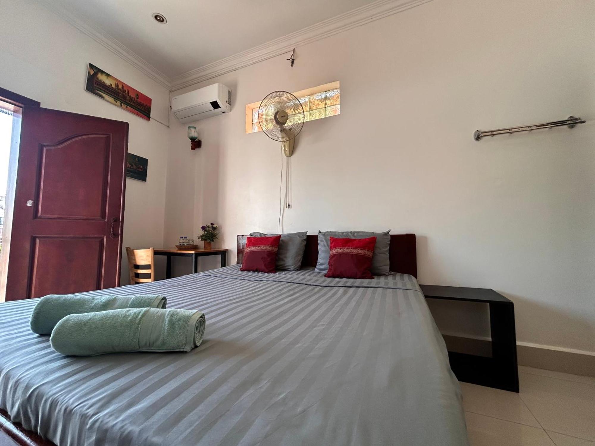 Bed&Bedzzz Vandrehjem Siem Reap Eksteriør billede
